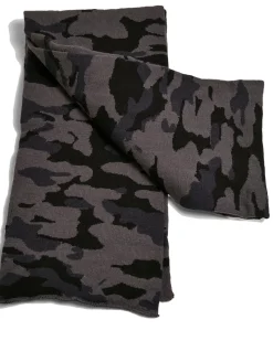 Urban Classics Camo huivi - Tumma camo Clearance