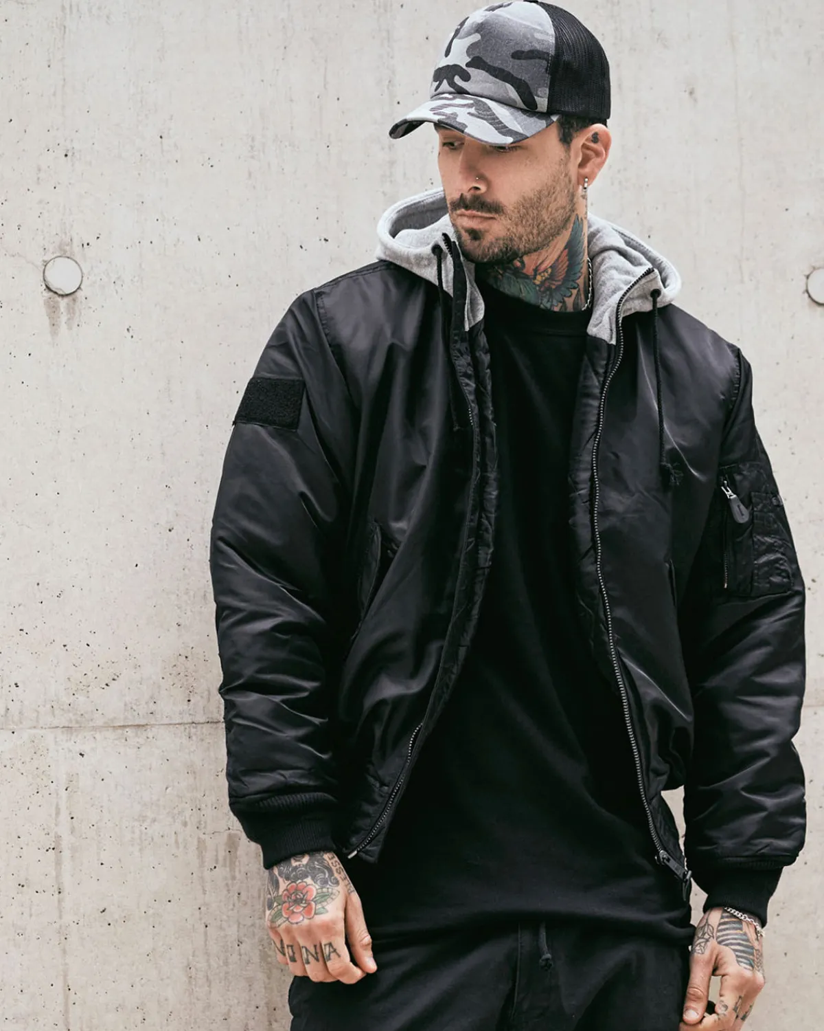 Brandit MA1 hooded bombertakki - /Harmaa Musta