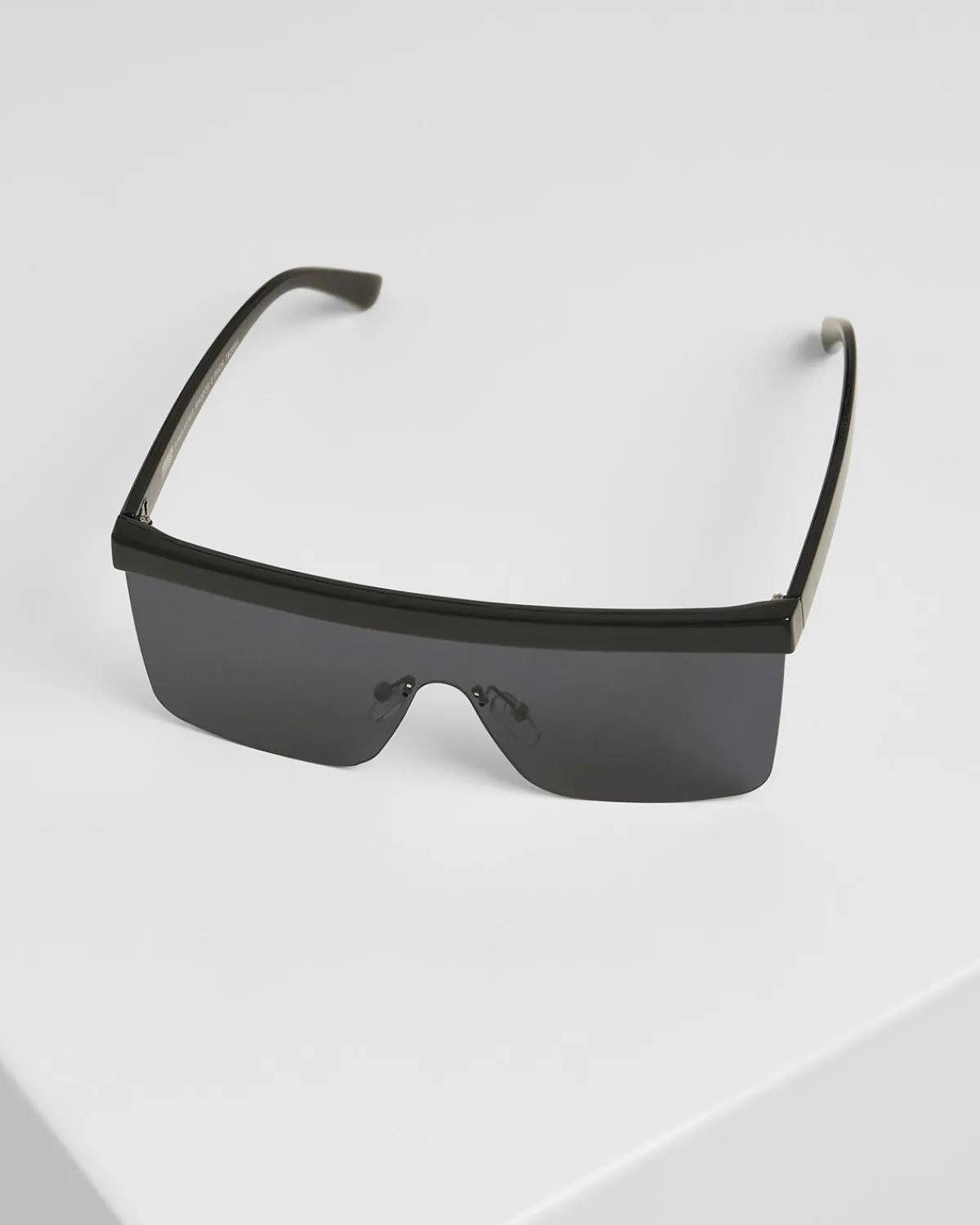 Urban Classics Rhodos 2-pack aurinkolasit - Musta/Valkoinen Outlet