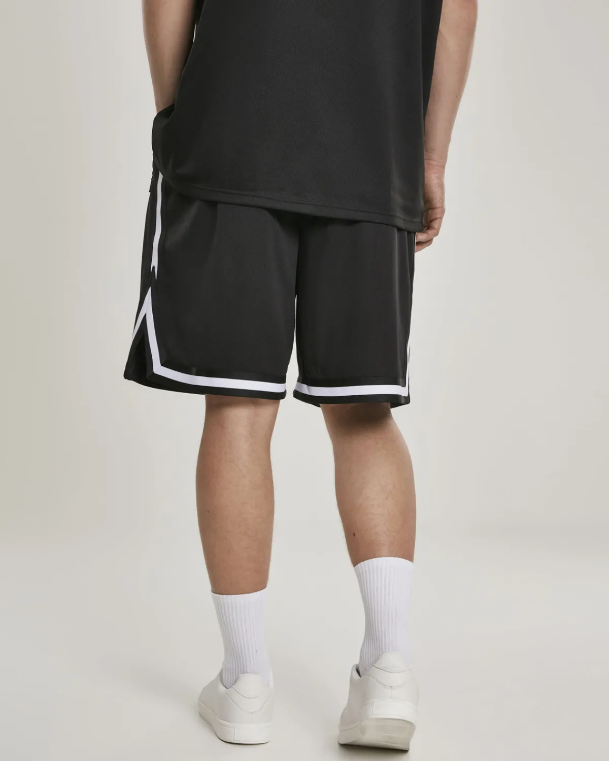 Urban Classics Stripe mesh shortsit - Musta/Valkoinen New